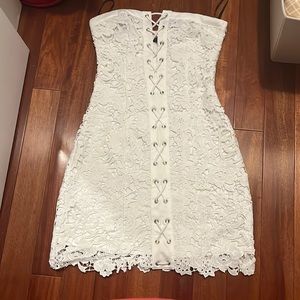 super flattering summer dress